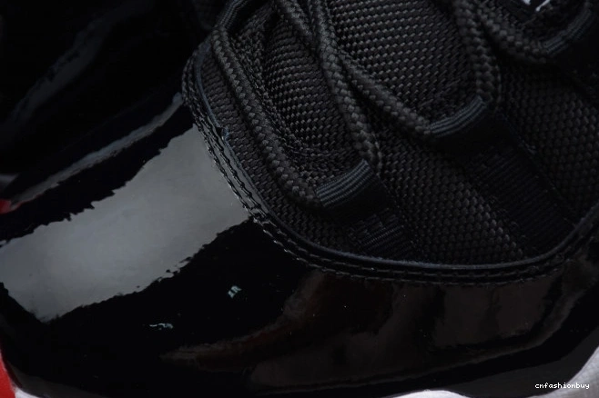 378037-010 Jordan Bred Retro (2012) Air 11 0830